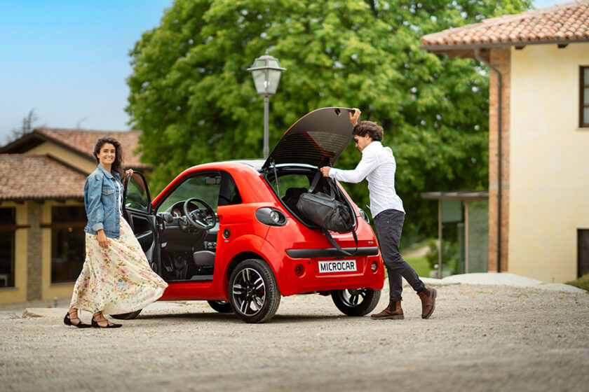 Microcar Dué voiture sans permis coffre spacieux